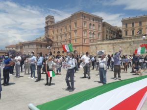 manifestazione 2 giugno cagliari centrodestra