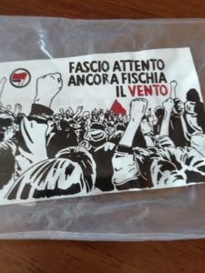 volantino minacce lega