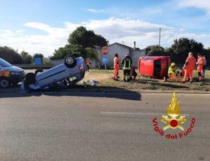 scontro auto sassari