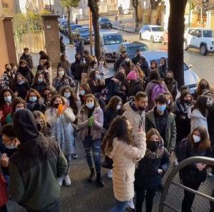 piercing scuola nuoro