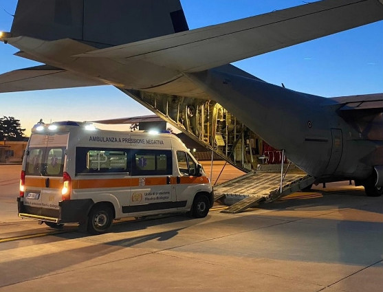 aereo militare ambulanza