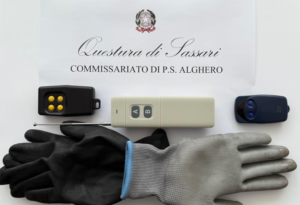 Sequestro-materiale-furto-auto
