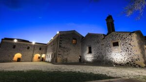 Cortile convento ploaghe_restored