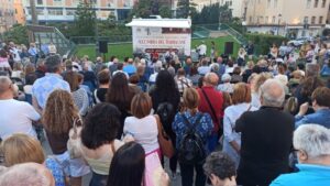 All'ombra del Barbacane in piazza Castello